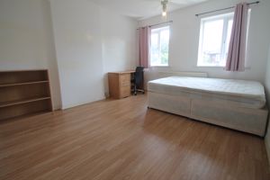 Photo 11- click for photo gallery